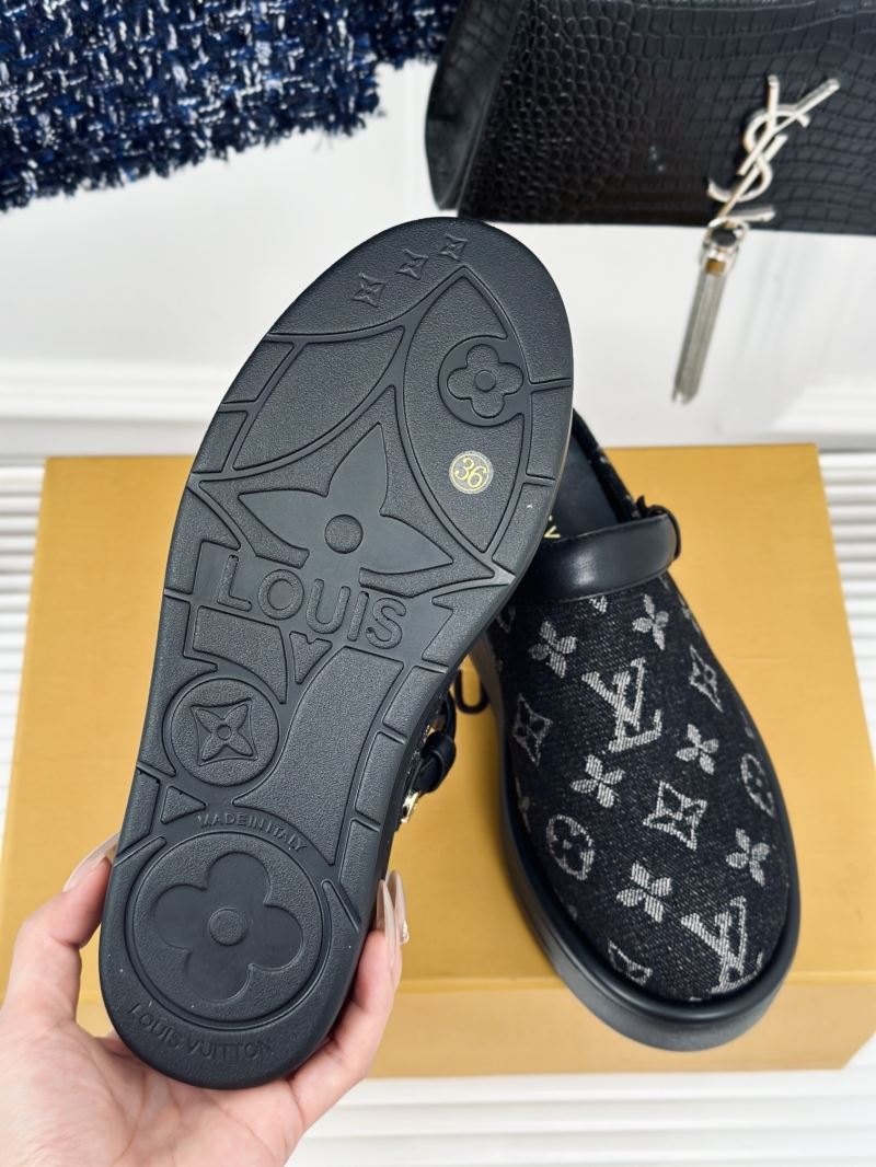 Louis Vuitton Low Shoes